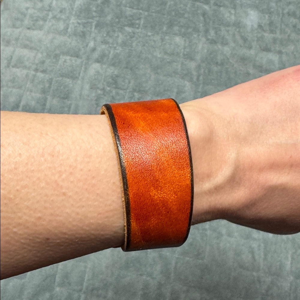 Plunder Leather Bracelet, Brown, Black Edges, Silver Clasp, Retro, Boho